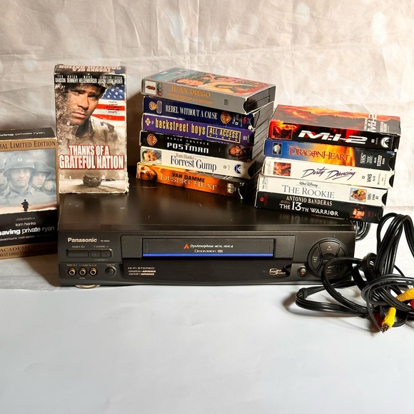 Panasonic VCR player &VHS tapes movies bundles - Picture 9 of 16